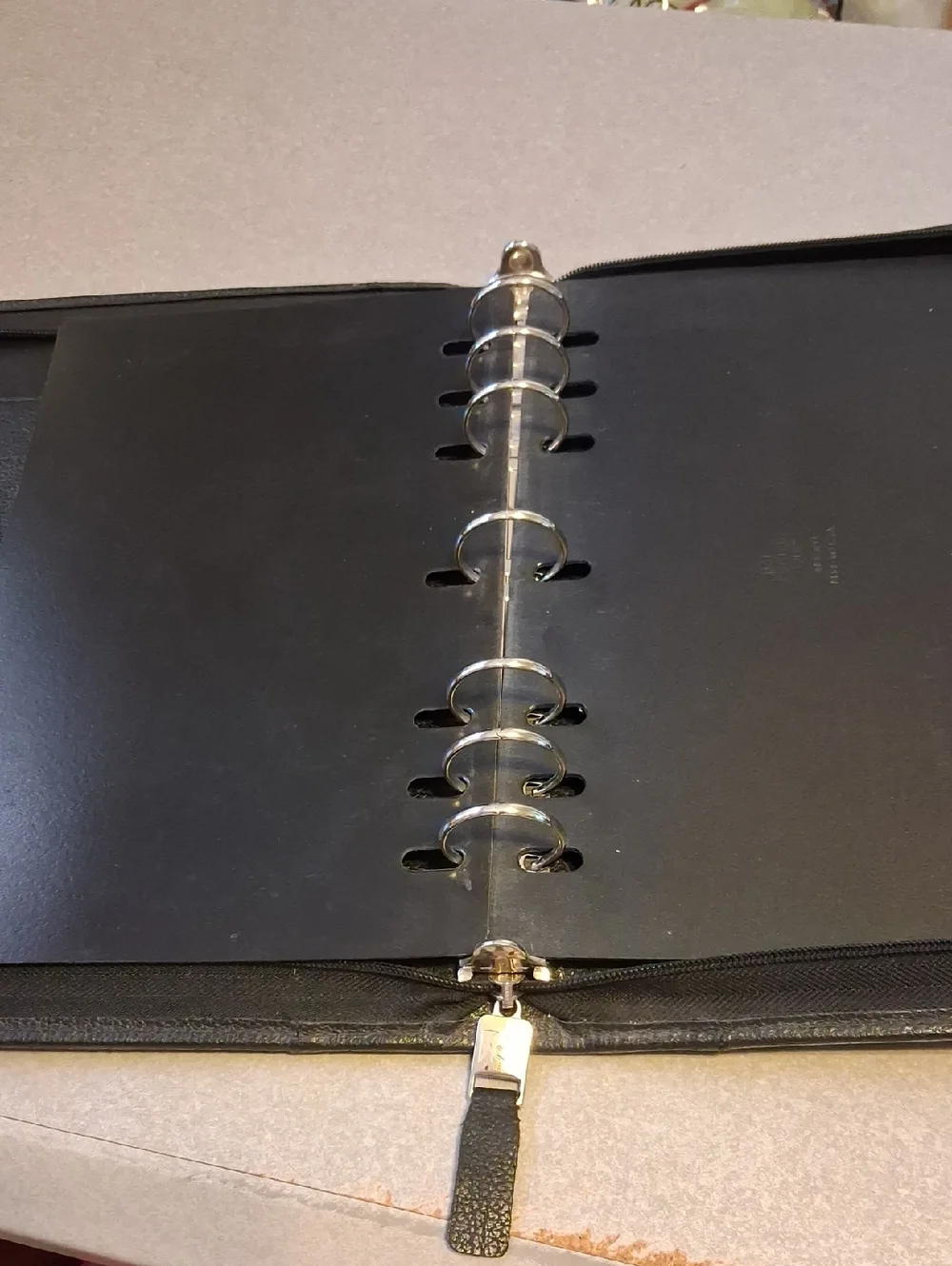 Vintage Franklin Quest (Covey) Black Aniline Leather Zip 3 Ring Binder W/stand